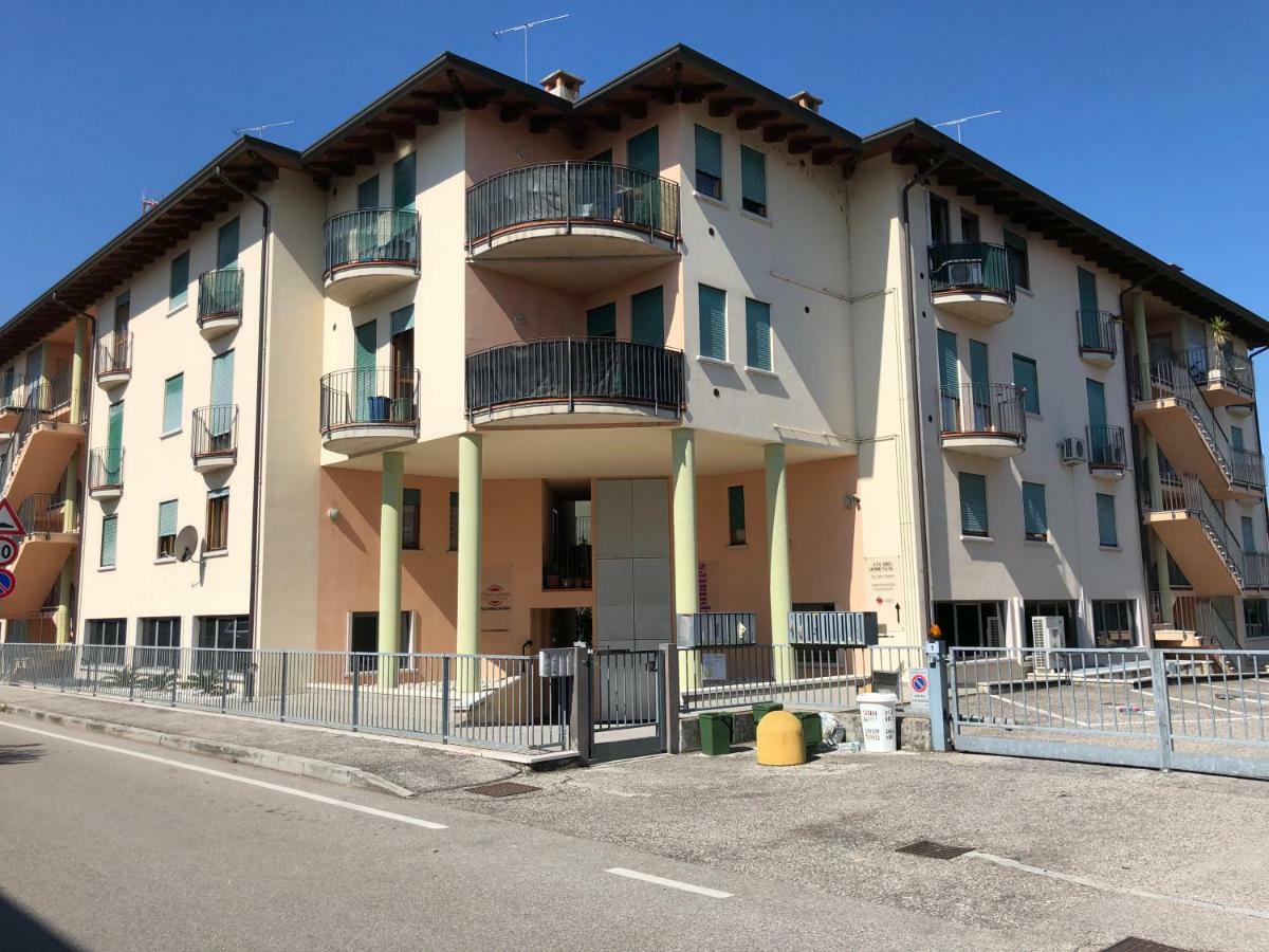 Appartamento Peschiera - Zona Ospedale Pederzoli Peschiera del Garda Exteriér fotografie